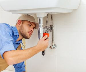 About Emergency plumbing pros Cowley, WY