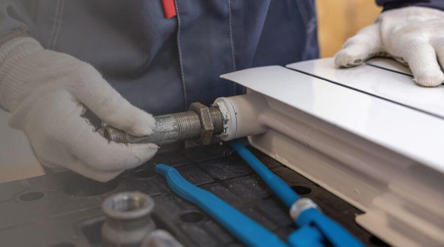 Leak detection in Cowley, WY